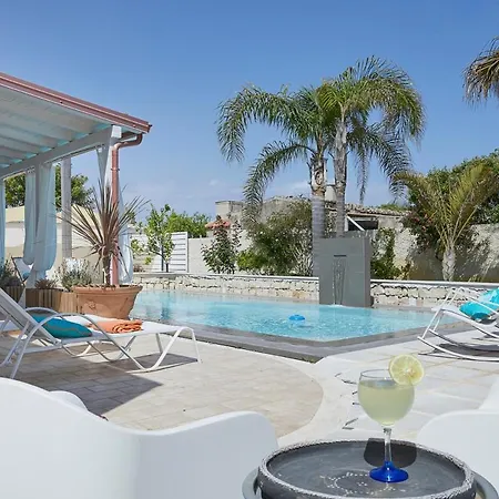 Villa Zamia Con Piscina *
